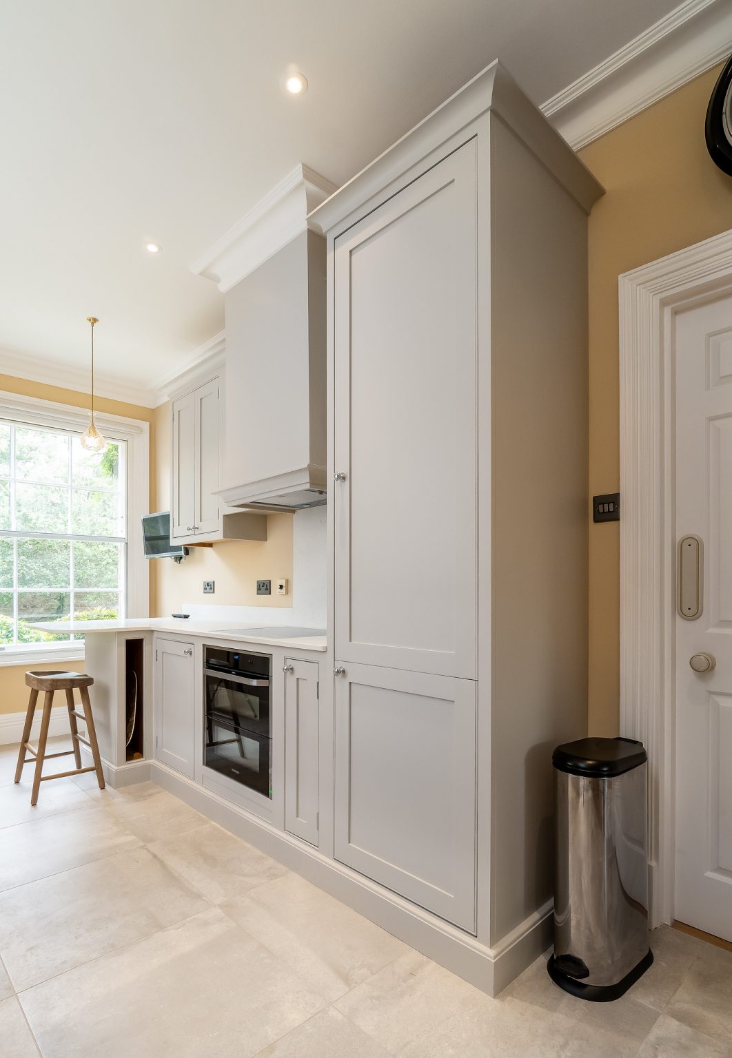 Handmade kitchens of Christchurch Bath Somerset | Kevin Mapstone